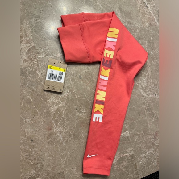 Nike Dri-FIT Leggings size small - Picture 3 of 6